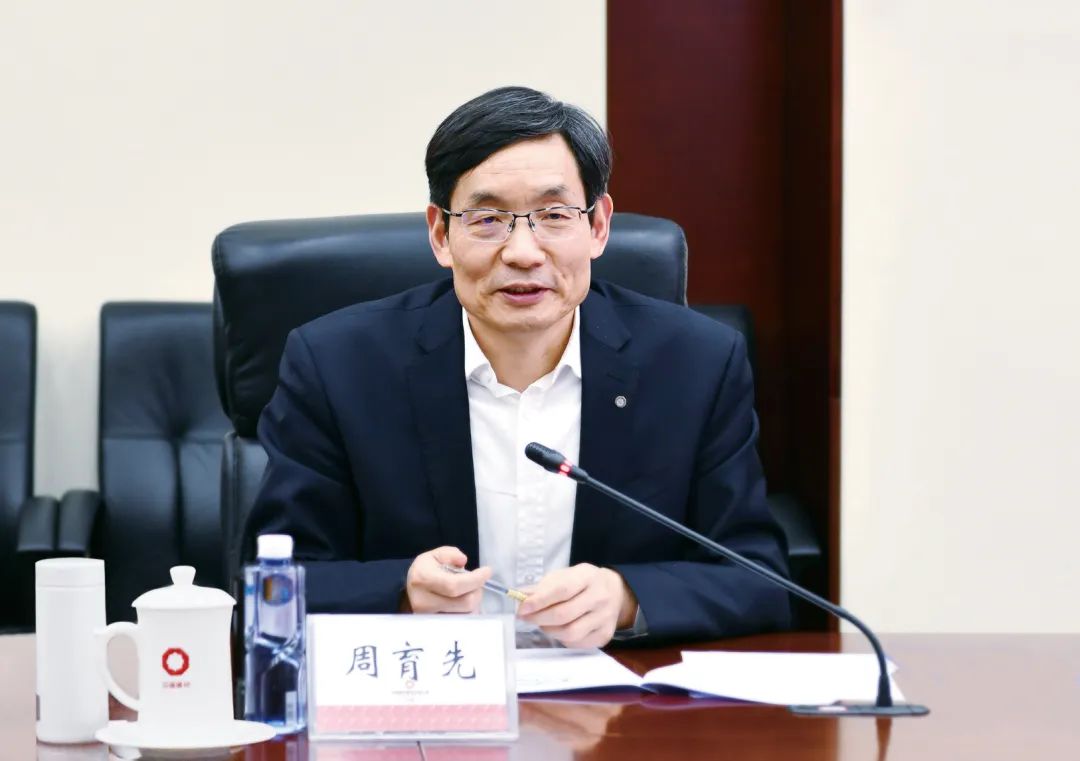 2024030409583036092